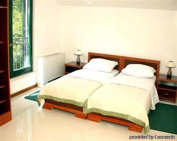 Hotel Danica Petrovac Номер фото
